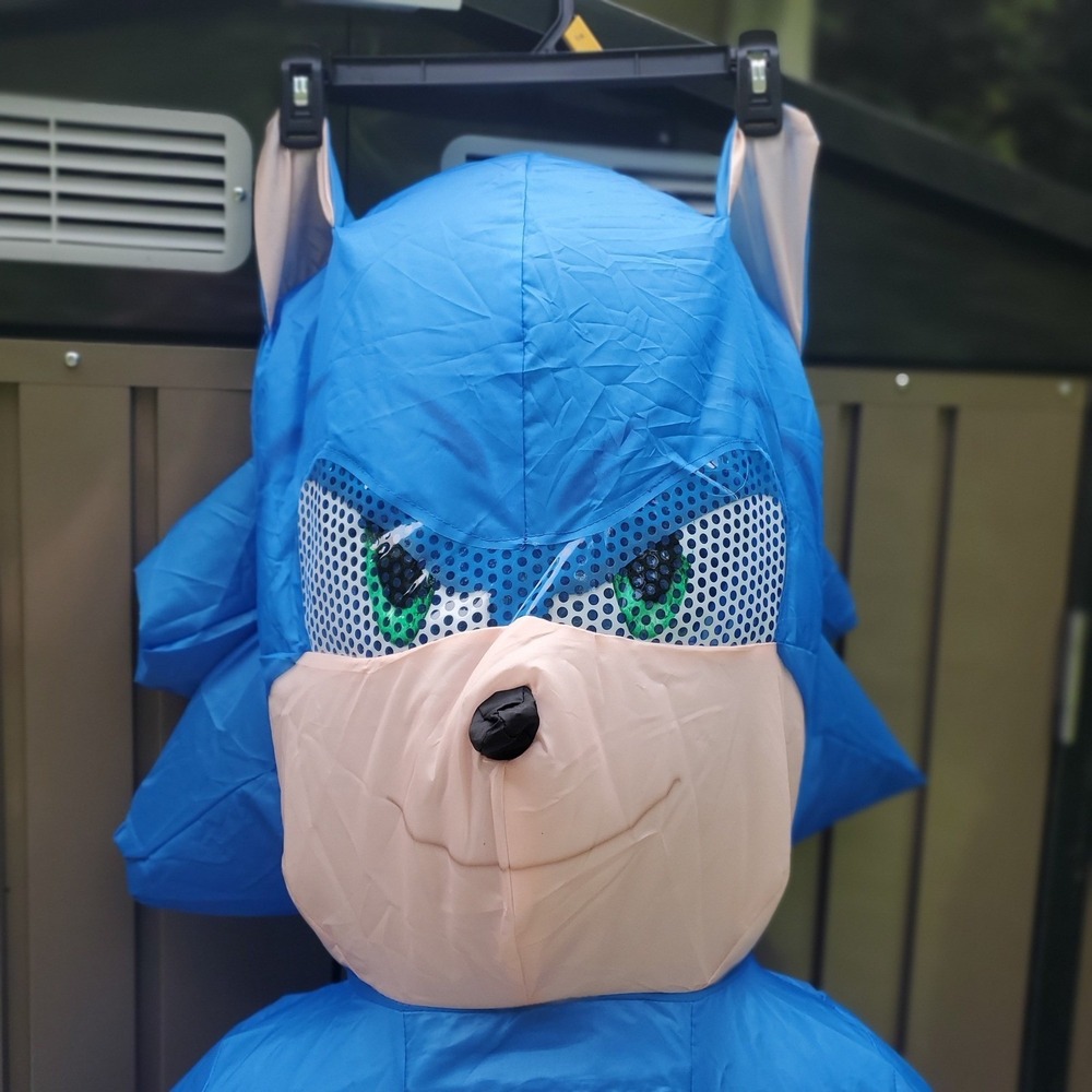 Kids Sonic Hedgehog 3 Inflatable Costume Disguise One Size 43"-53.5" tall nwt - Picture 3 of 13